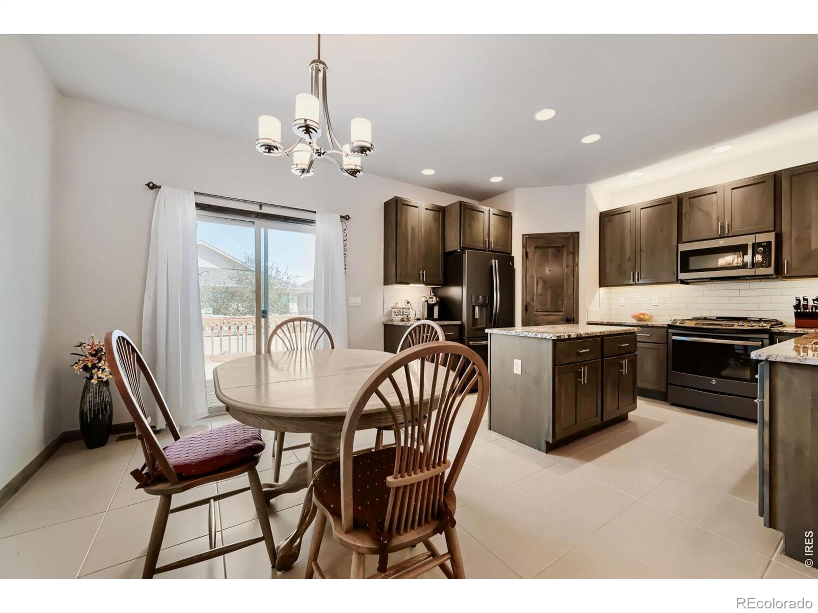 MLS Image #7 for 820  13th street,berthoud, Colorado