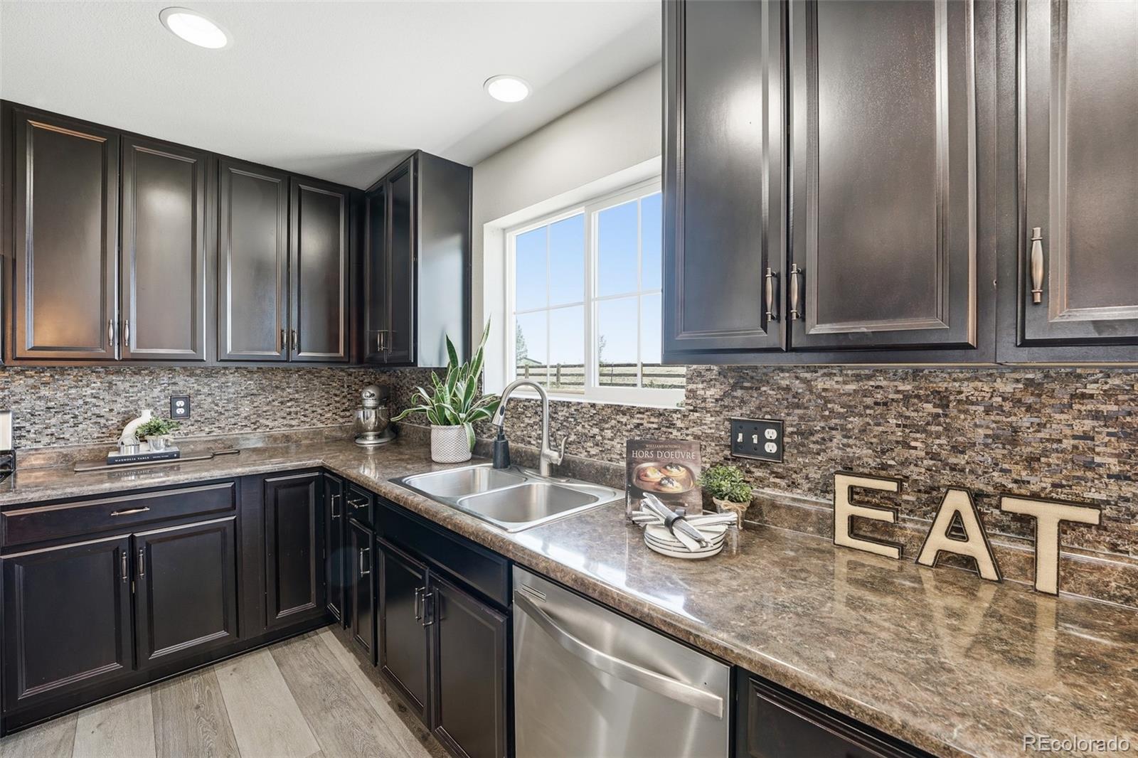 MLS Image #21 for 3490  raintree lane,dacono, Colorado
