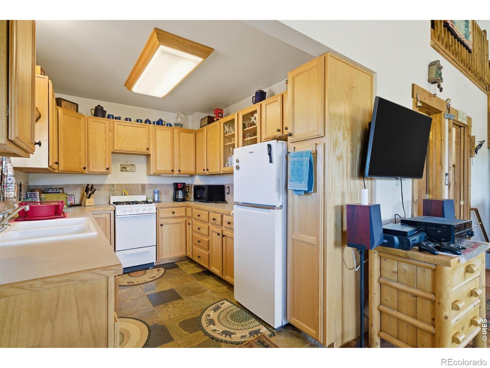 MLS Image #13 for 130  forest way,red feather lakes, Colorado