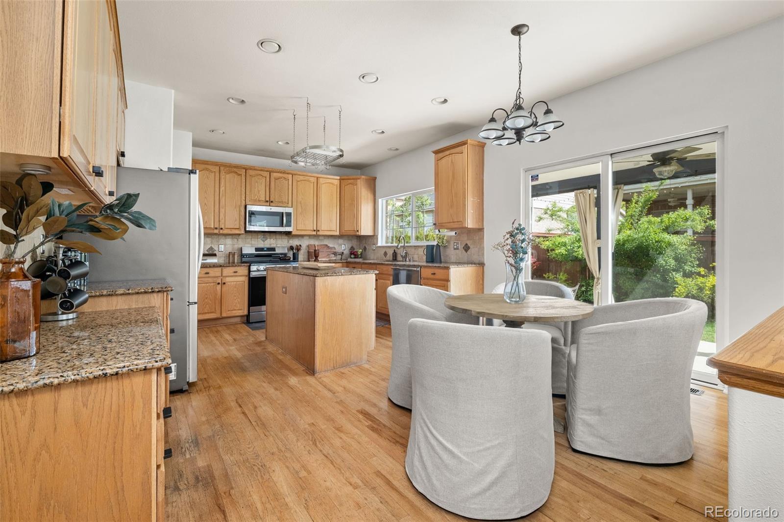 MLS Image #16 for 7304 e cedar avenue,denver, Colorado