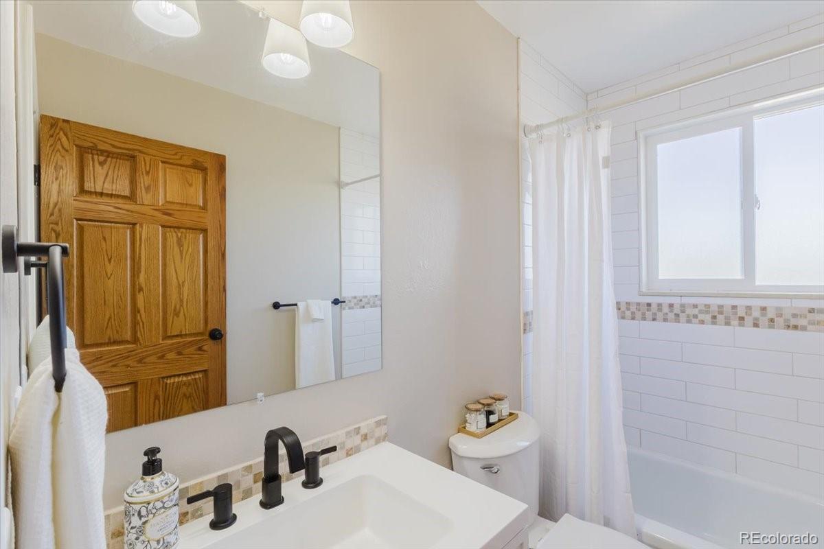 MLS Image #24 for 4767 s olathe street,aurora, Colorado
