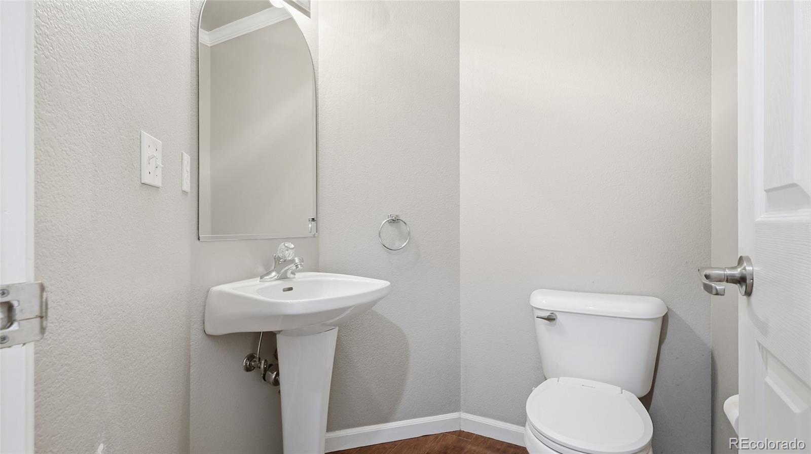 MLS Image #16 for 1317  52nd avenue court,greeley, Colorado