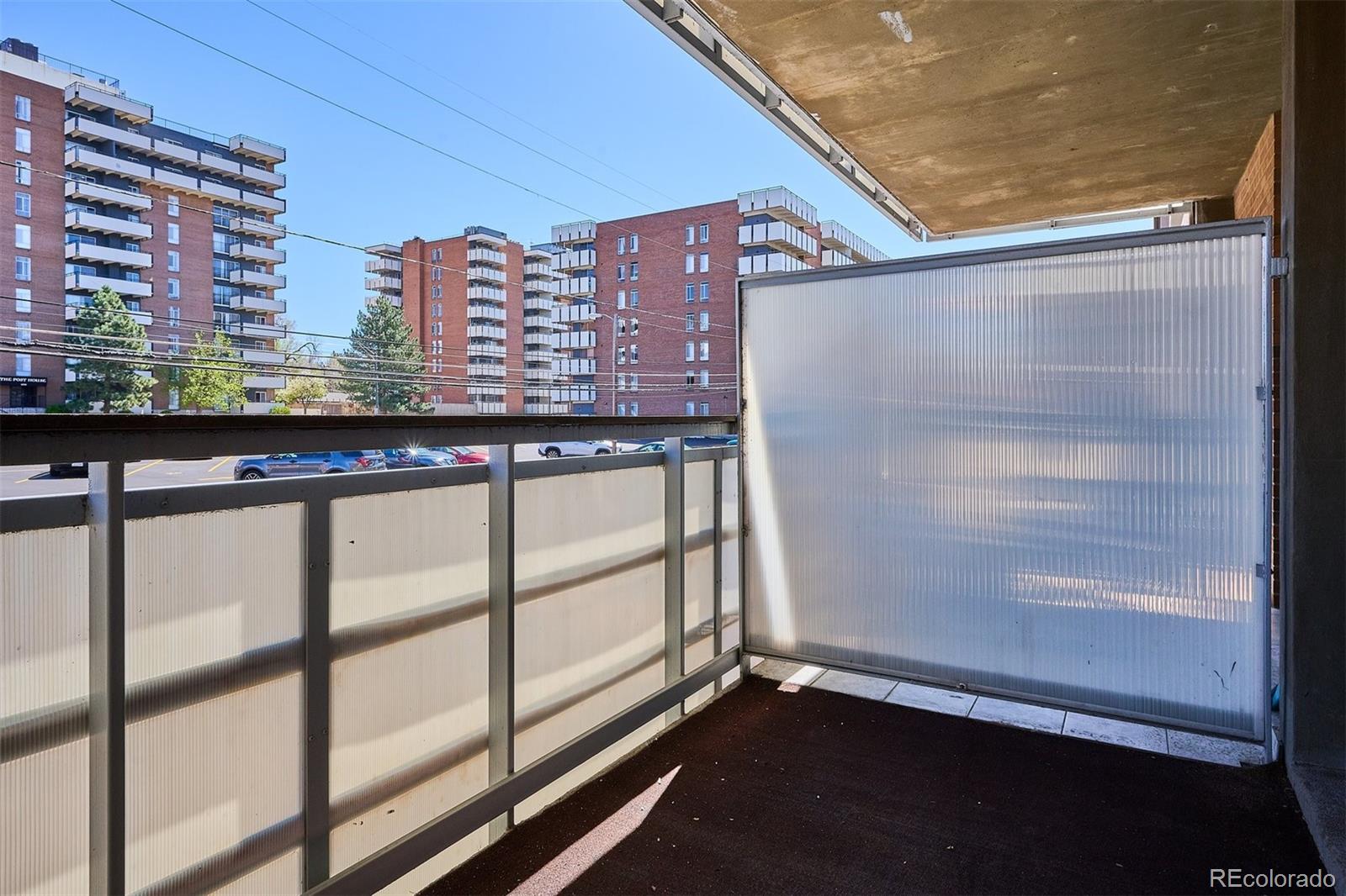 MLS Image #11 for 2500 s york street,denver, Colorado