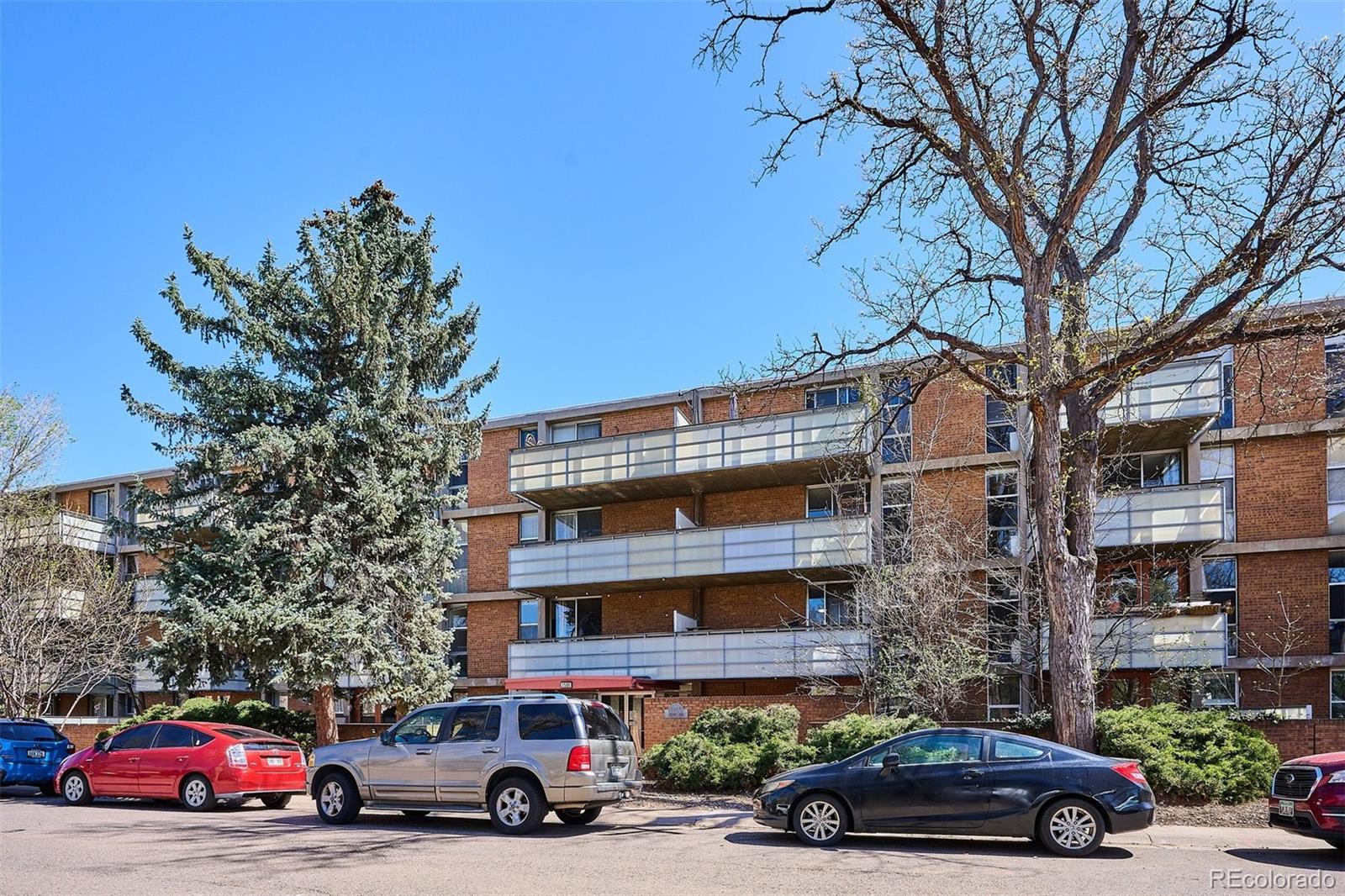 MLS Image #14 for 2500 s york street,denver, Colorado
