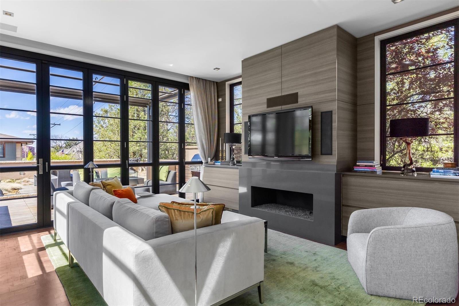 MLS Image #13 for 101 s birch street,denver, Colorado