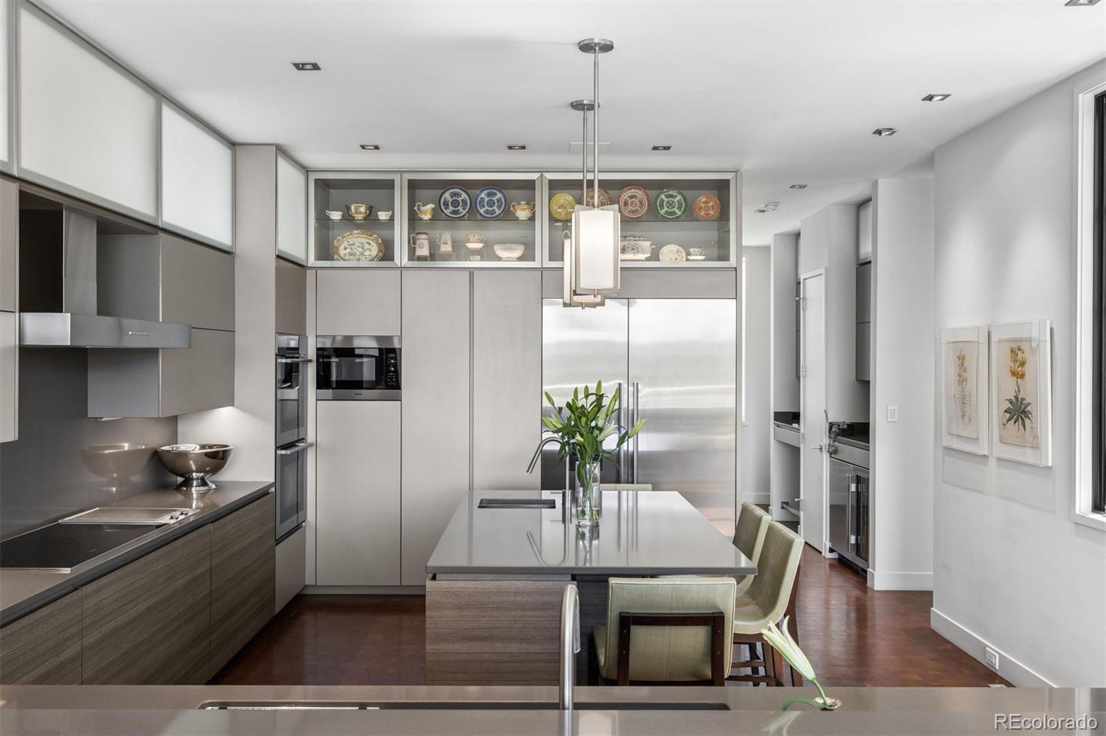 MLS Image #14 for 101 s birch street,denver, Colorado