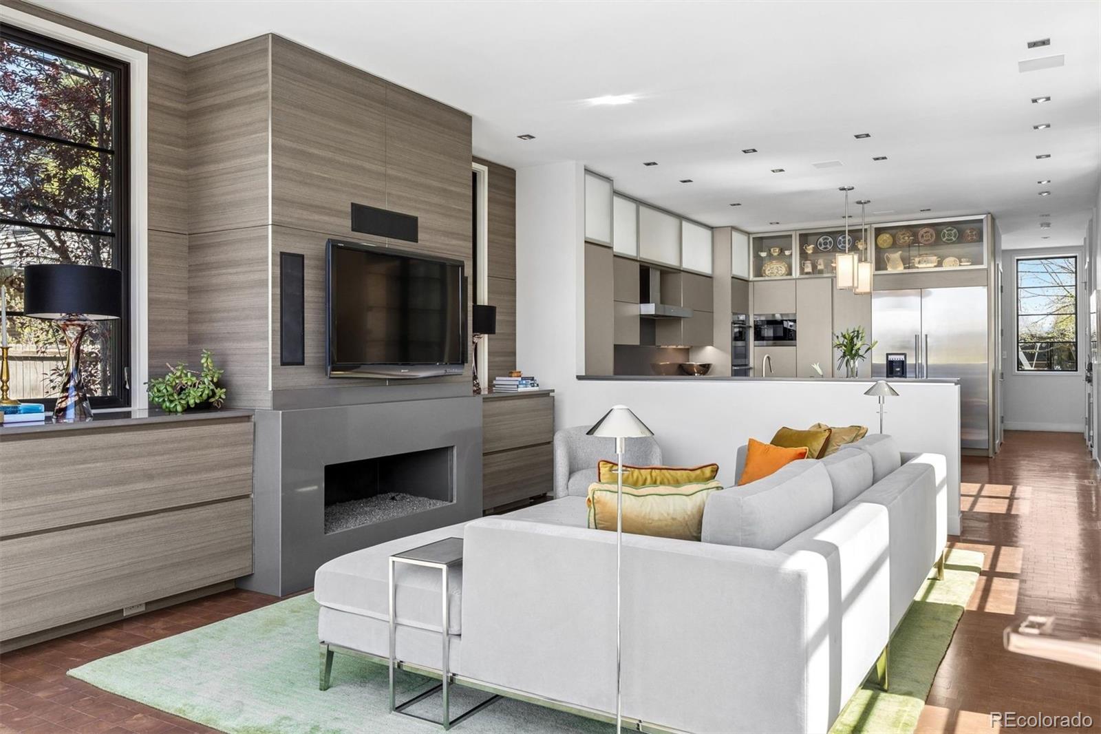 MLS Image #18 for 101 s birch street,denver, Colorado