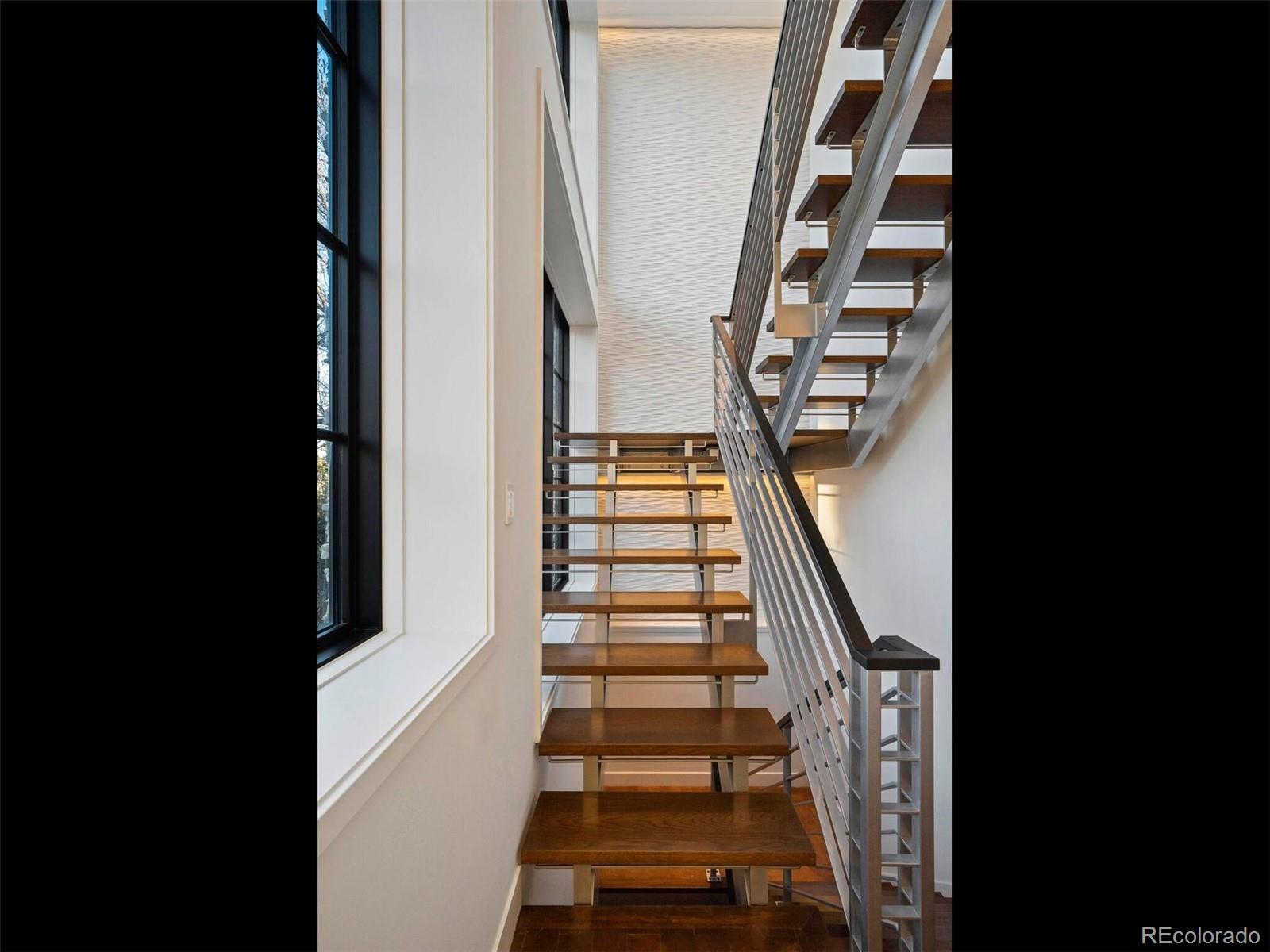 MLS Image #22 for 101 s birch street,denver, Colorado