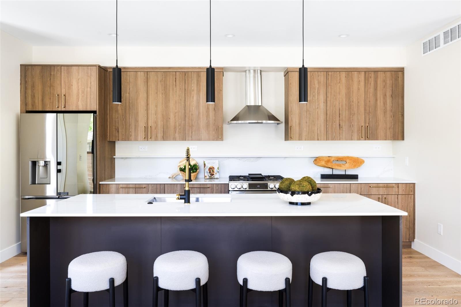 MLS Image #7 for 2203 w 37th avenue,denver, Colorado