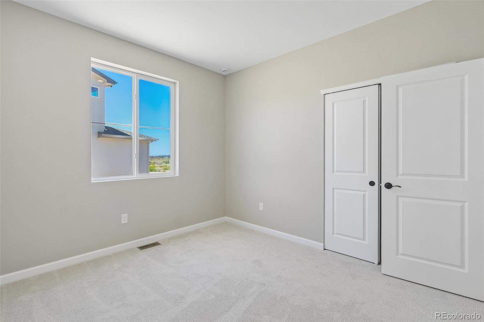 MLS Image #12 for 24406 e 35th drive,aurora, Colorado
