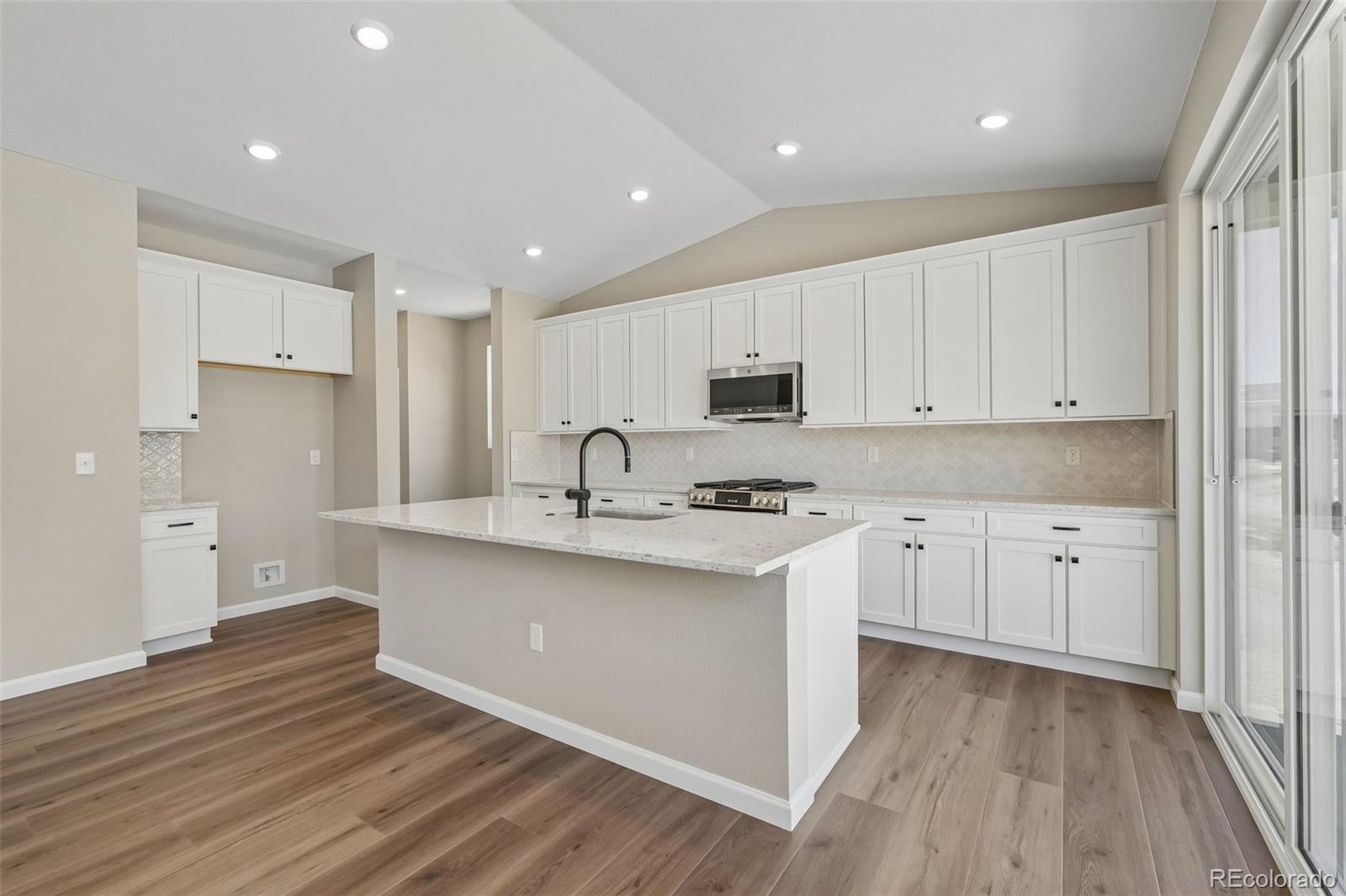 MLS Image #4 for 24406 e 35th drive,aurora, Colorado