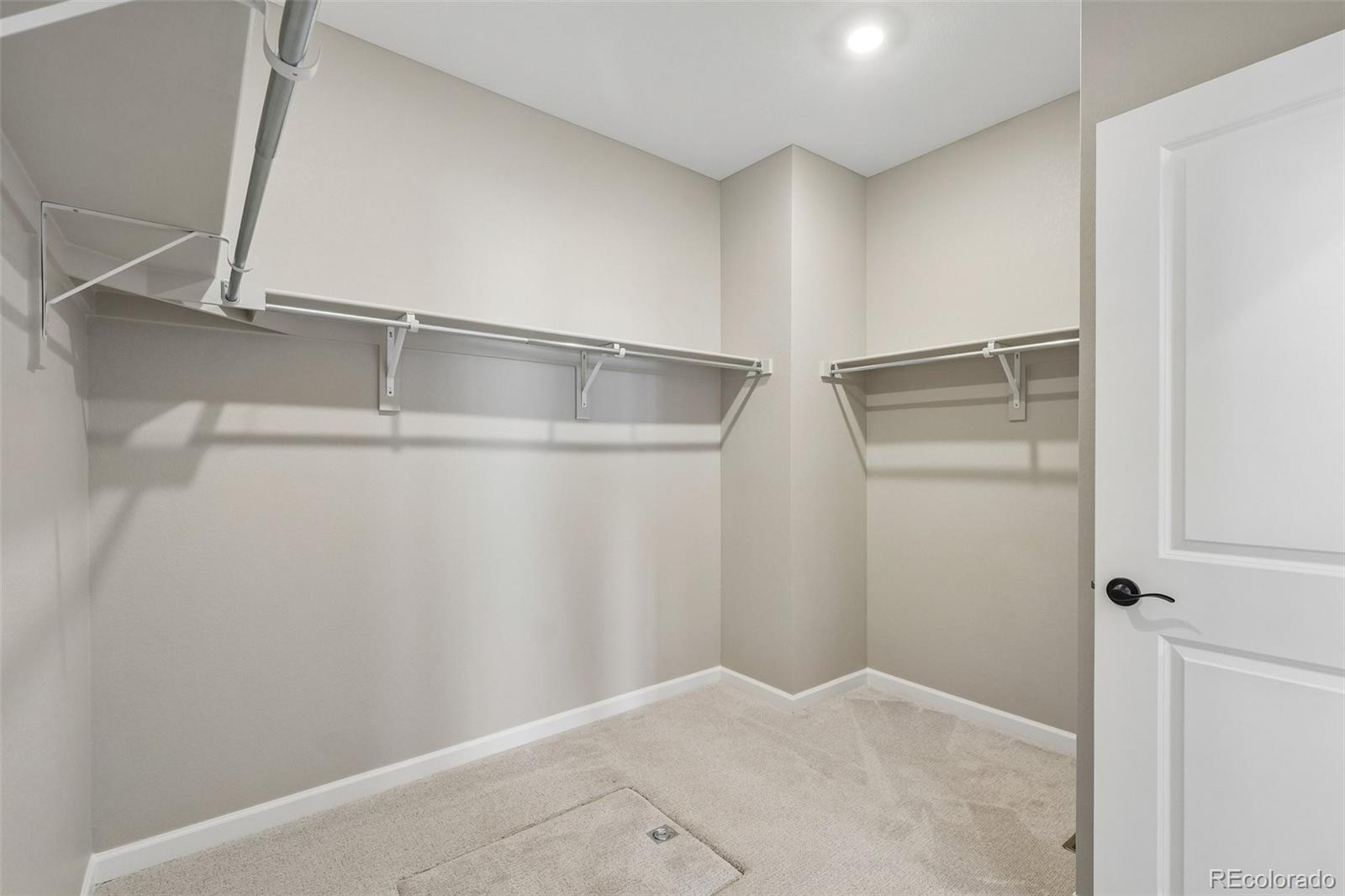 MLS Image #9 for 24406 e 35th drive,aurora, Colorado