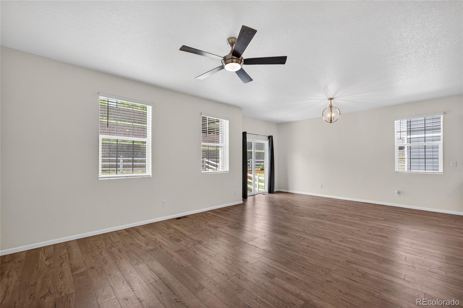 MLS Image #11 for 5921  plains end court,castle rock, Colorado