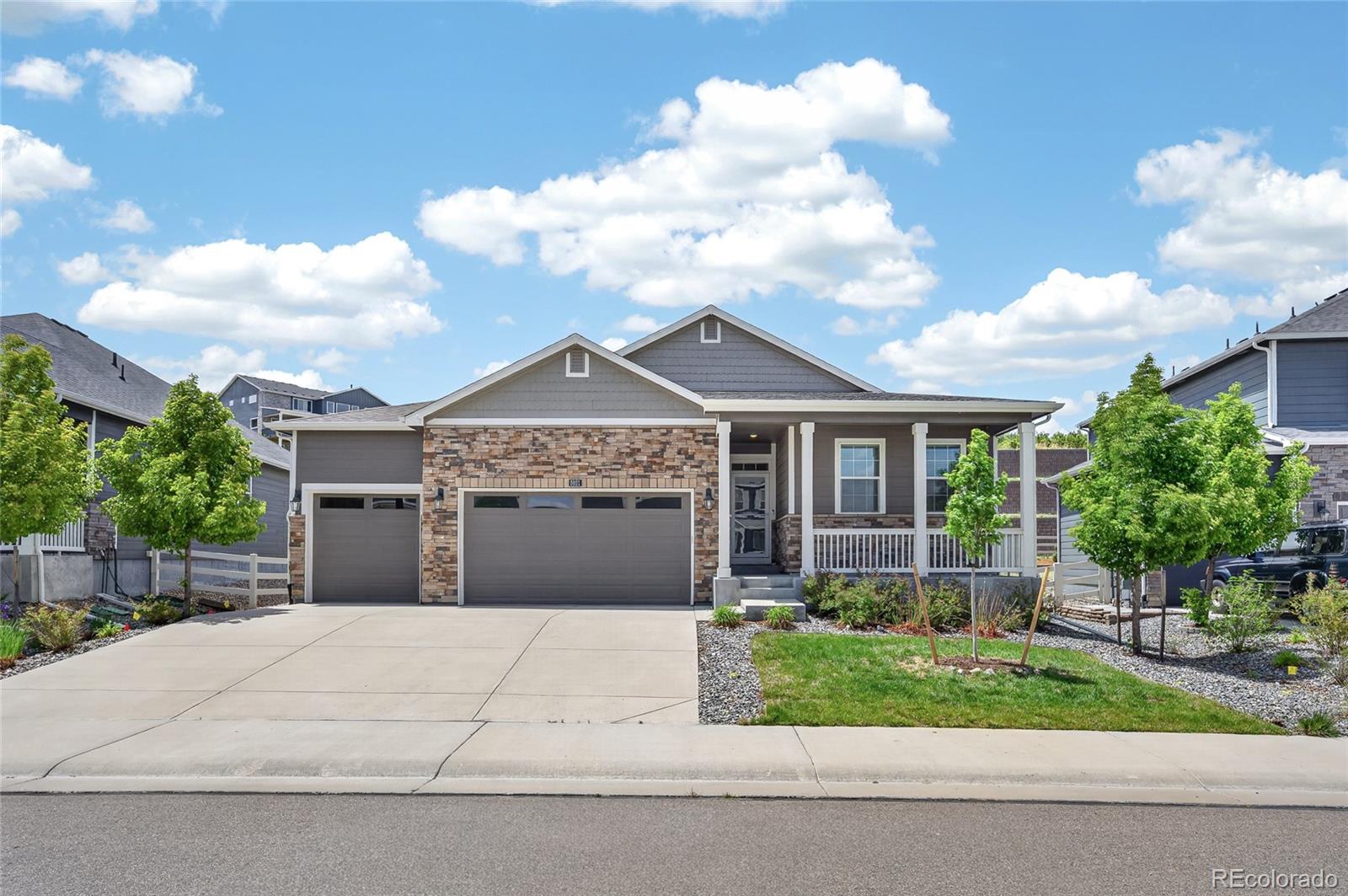 MLS Image #2 for 5921  plains end court,castle rock, Colorado