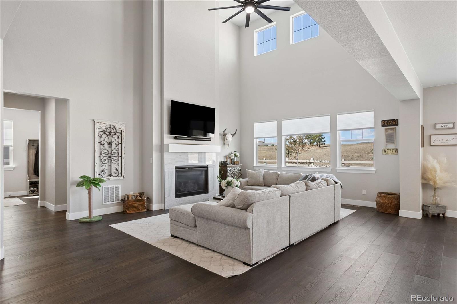 MLS Image #13 for 7125 s uriah street,aurora, Colorado