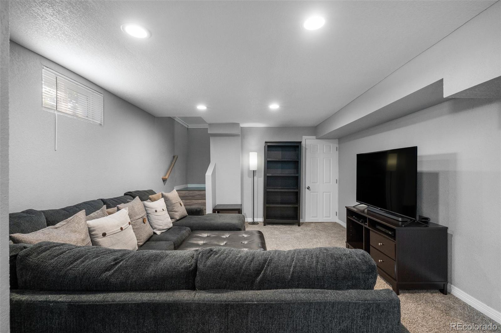 MLS Image #19 for 8395 w 64th avenue,arvada, Colorado