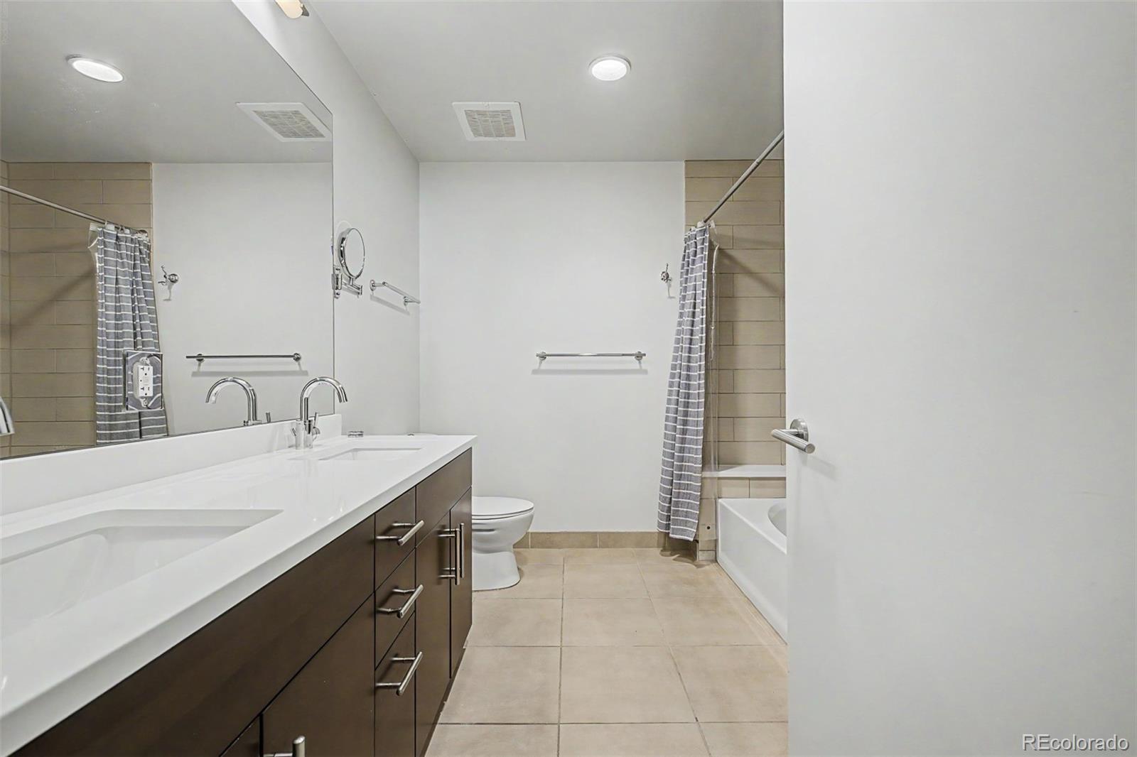 MLS Image #22 for 891  14th street,denver, Colorado