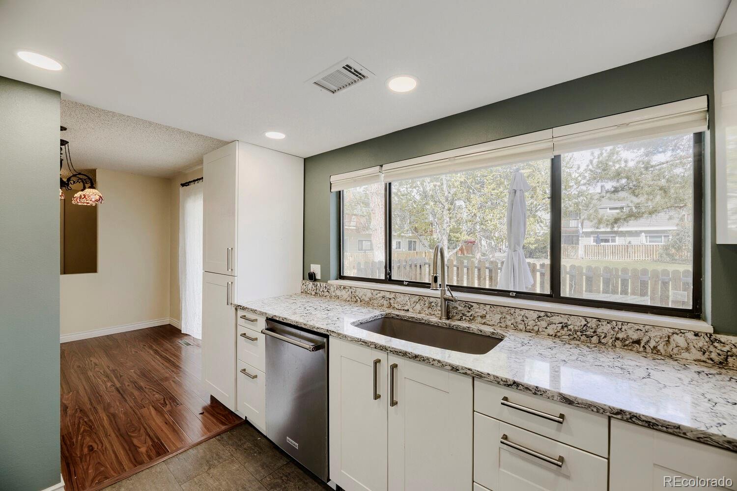 MLS Image #7 for 6720 e mississippi avenue,denver, Colorado