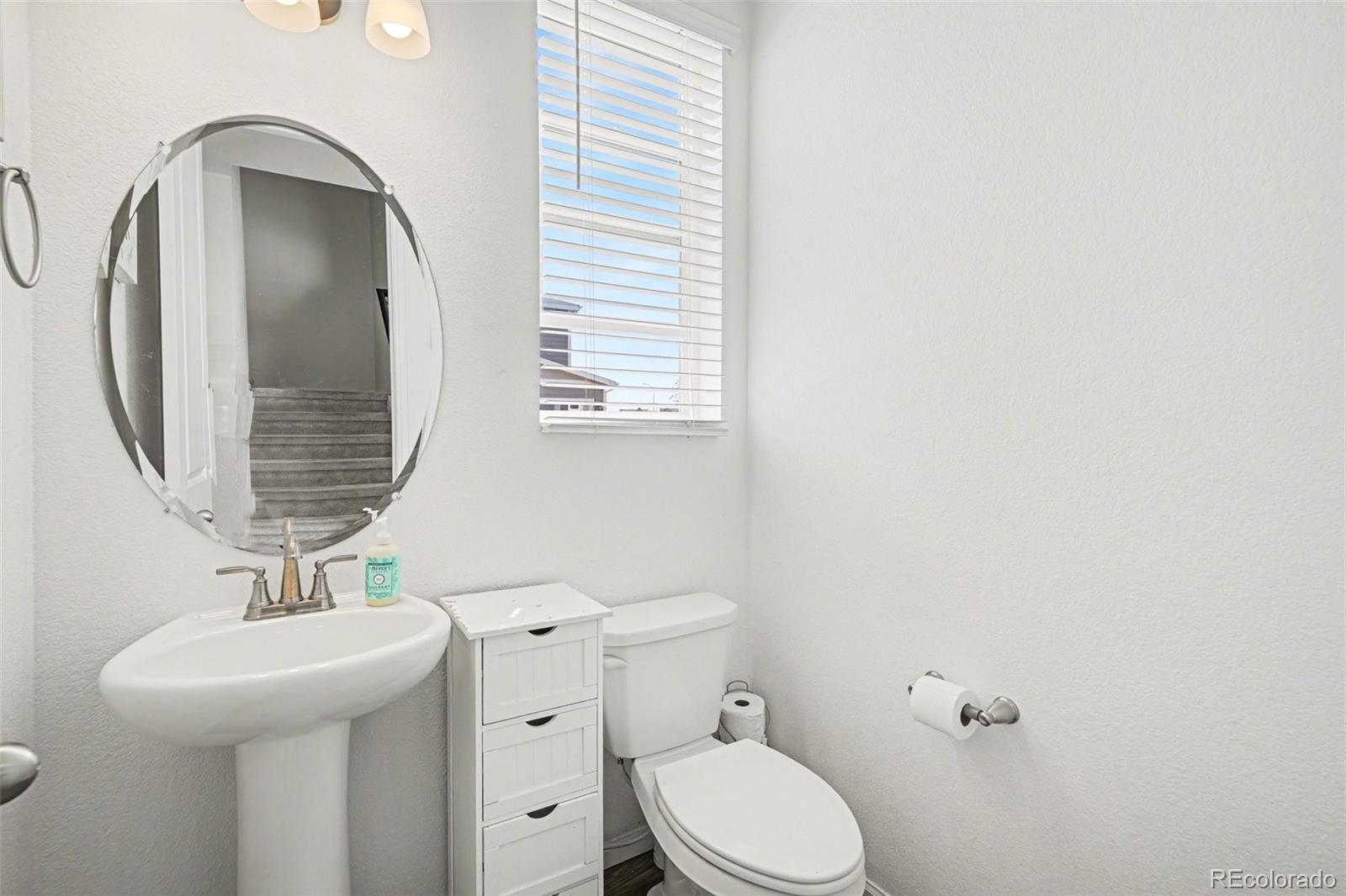 MLS Image #16 for 10 n trussville street,aurora, Colorado