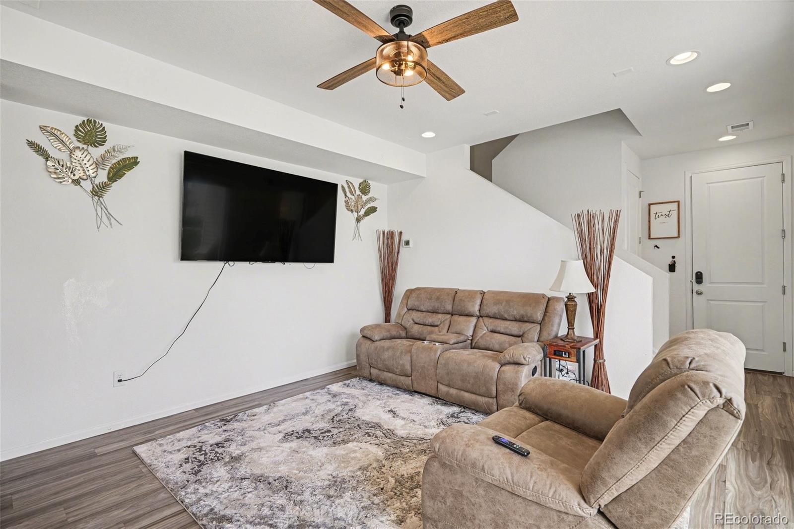 MLS Image #4 for 10 n trussville street,aurora, Colorado