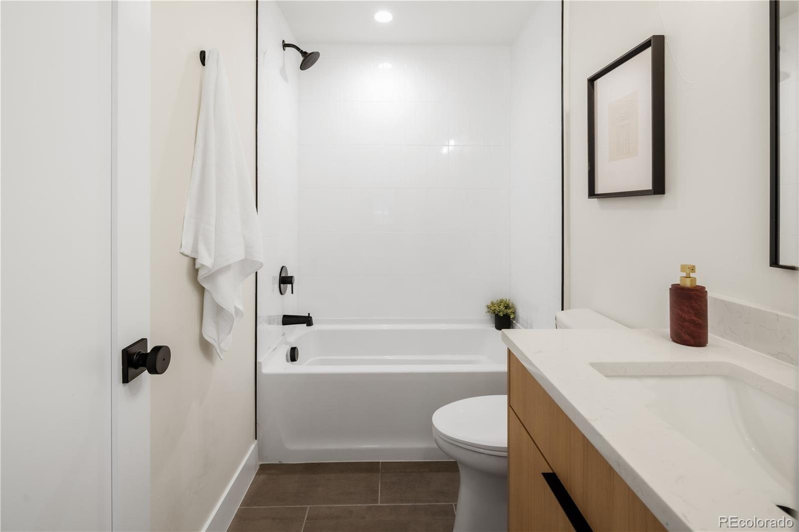 MLS Image #11 for 3825 w 38th avenue,denver, Colorado