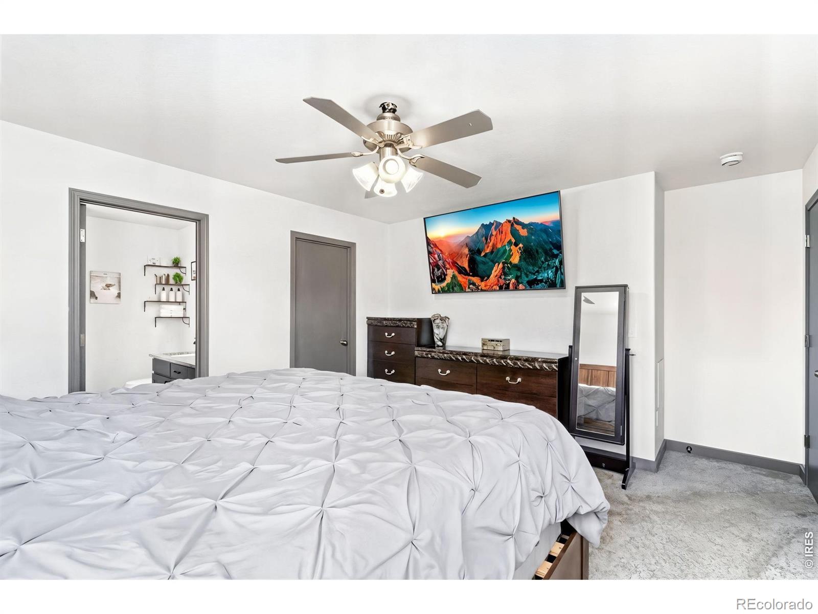 MLS Image #10 for 3240  belmont court,wellington, Colorado