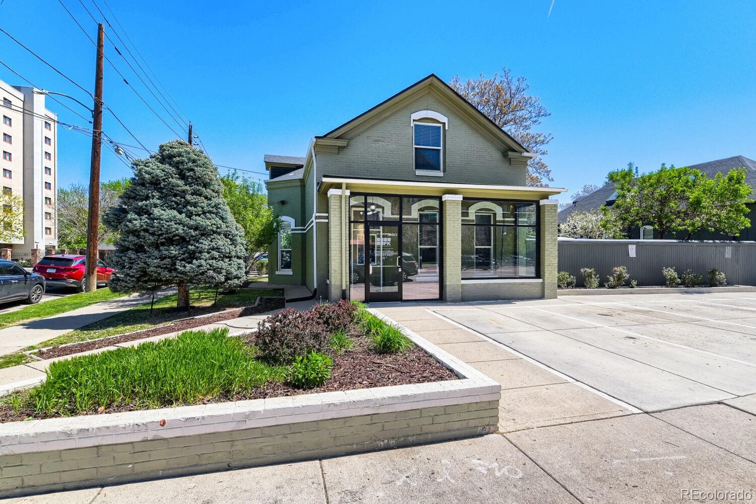 MLS Image #2 for 1960 n clarkson street,denver, Colorado
