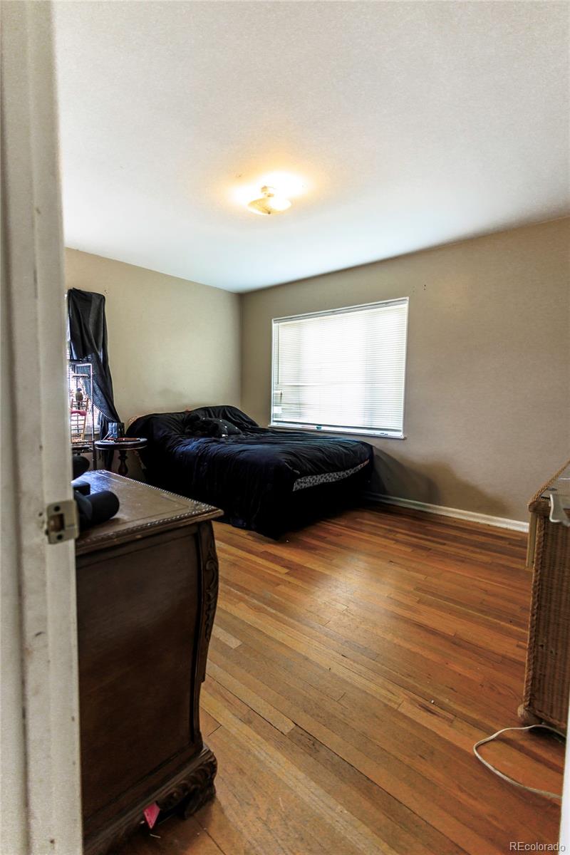 MLS Image #11 for 3975 s pennsylvania street,englewood, Colorado