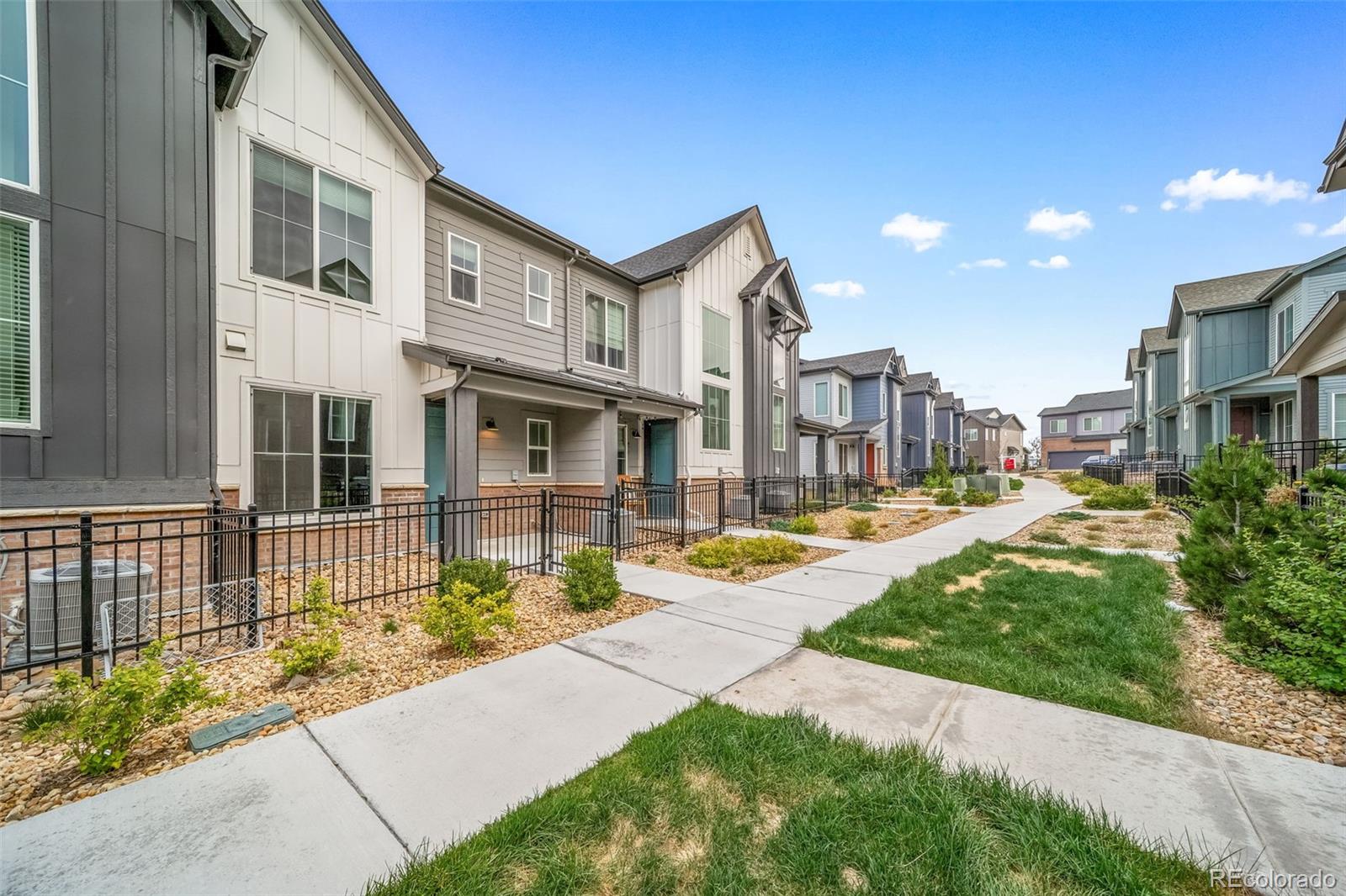 MLS Image #3 for 475  millwall circle ,castle pines, Colorado