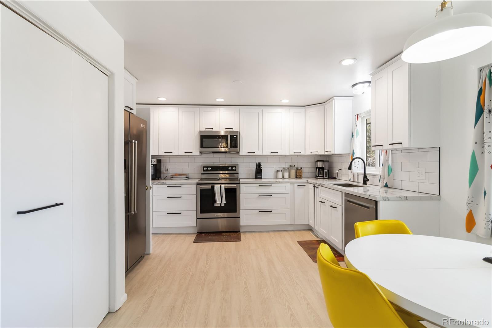 MLS Image #12 for 6905 w 4th avenue,lakewood, Colorado