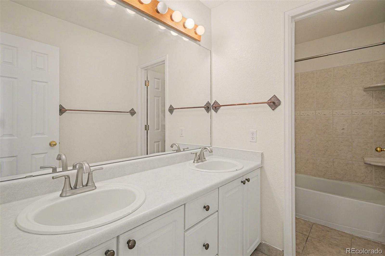 MLS Image #17 for 17045  hastings avenue,parker, Colorado