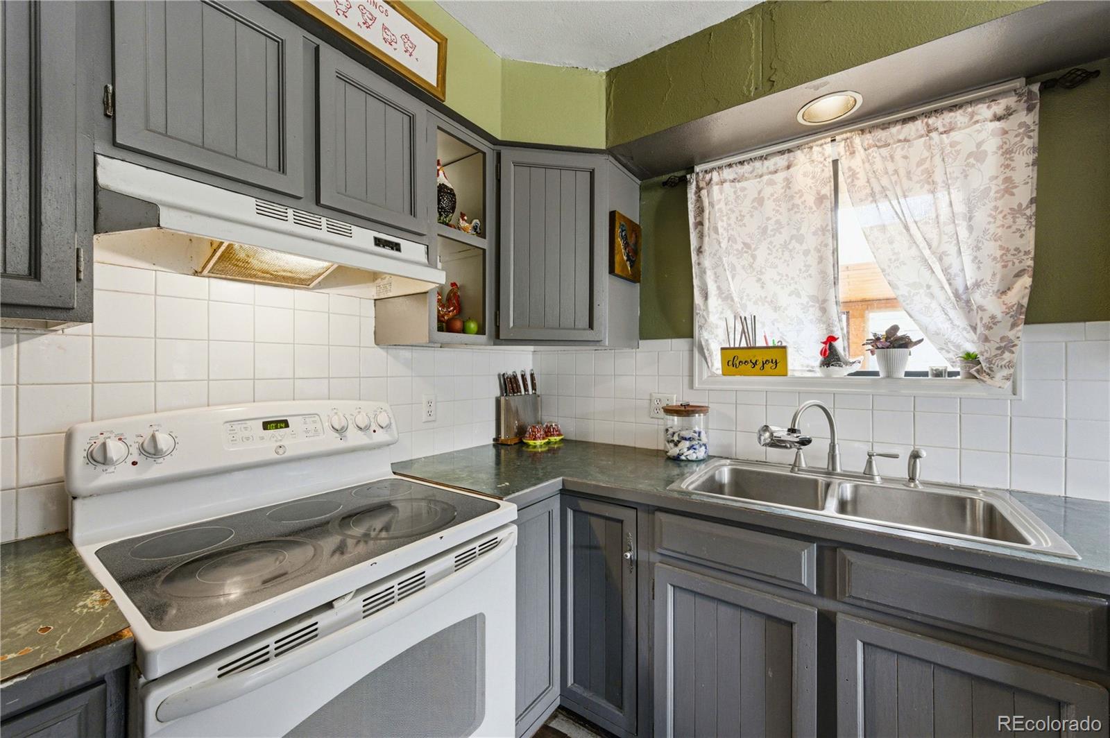MLS Image #10 for 16174  county road 143 ,canon city, Colorado