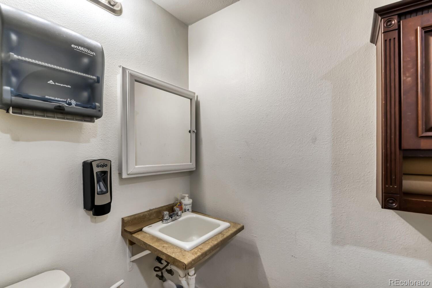 MLS Image #20 for 818-820 e 20th avenue,denver, Colorado