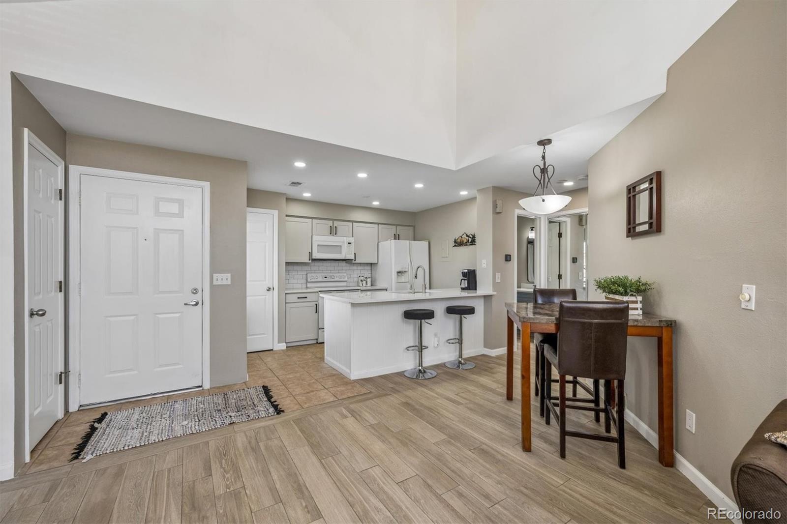 MLS Image #2 for 13732 e lehigh avenue,aurora, Colorado