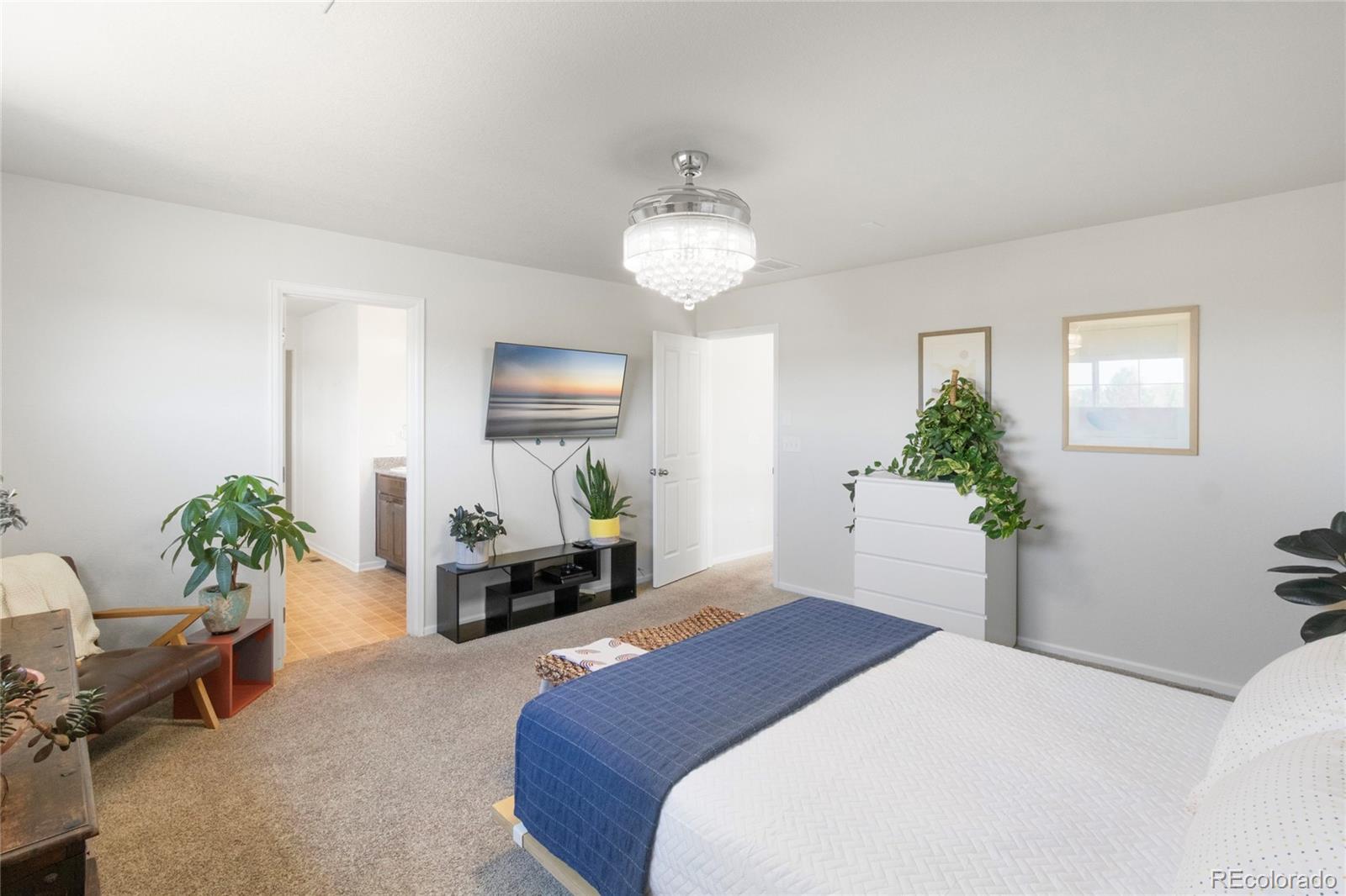 MLS Image #11 for 25380 e aberdeen drive,aurora, Colorado