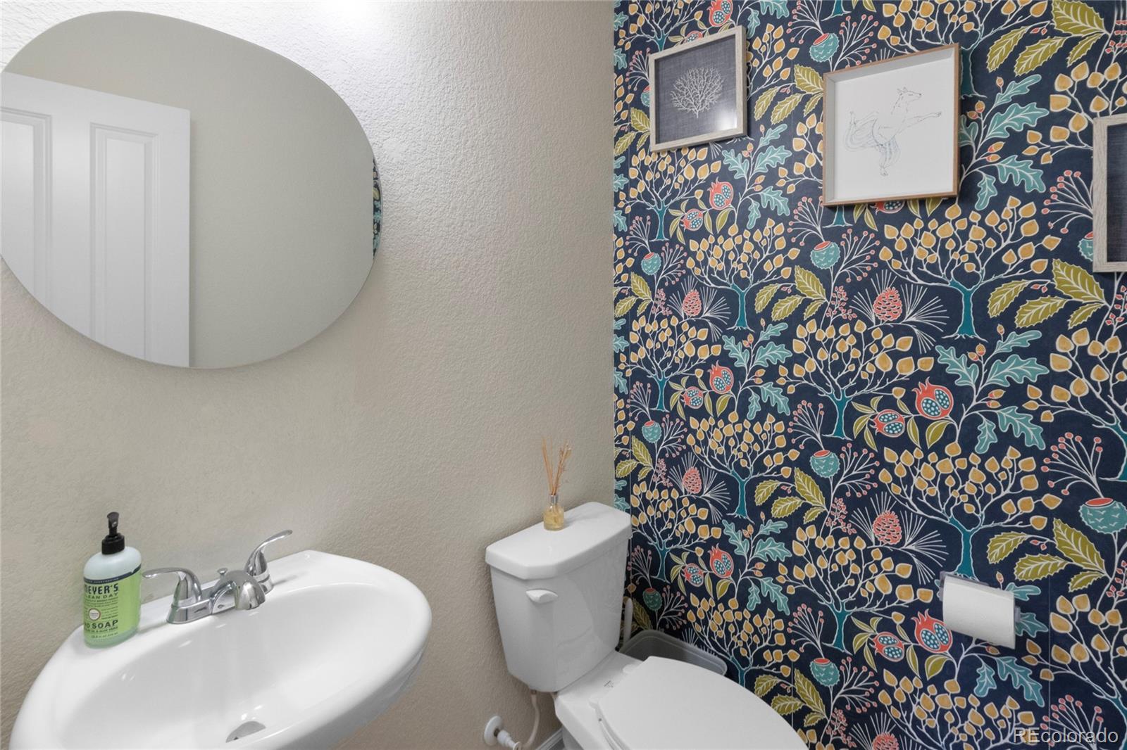 MLS Image #19 for 25380 e aberdeen drive,aurora, Colorado