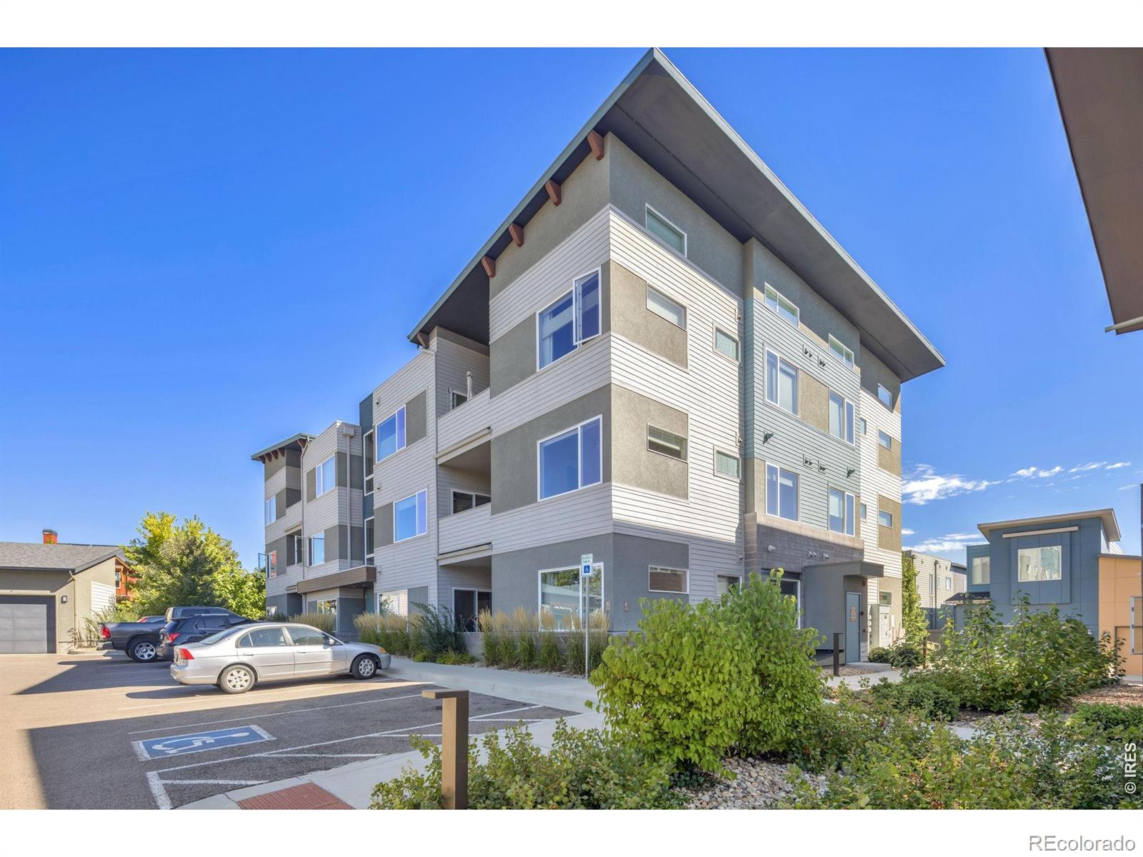 MLS Image #23 for 1320  snowberry lane,louisville, Colorado