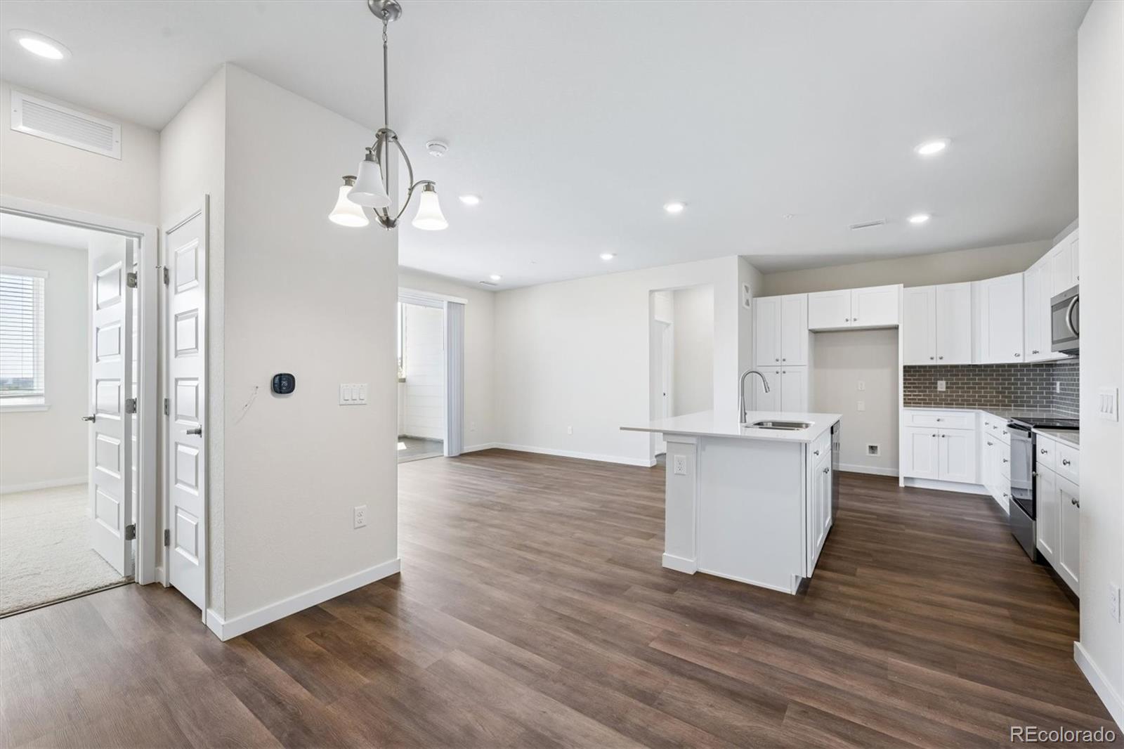MLS Image #2 for 483  interlocken boulevard 203,broomfield, Colorado