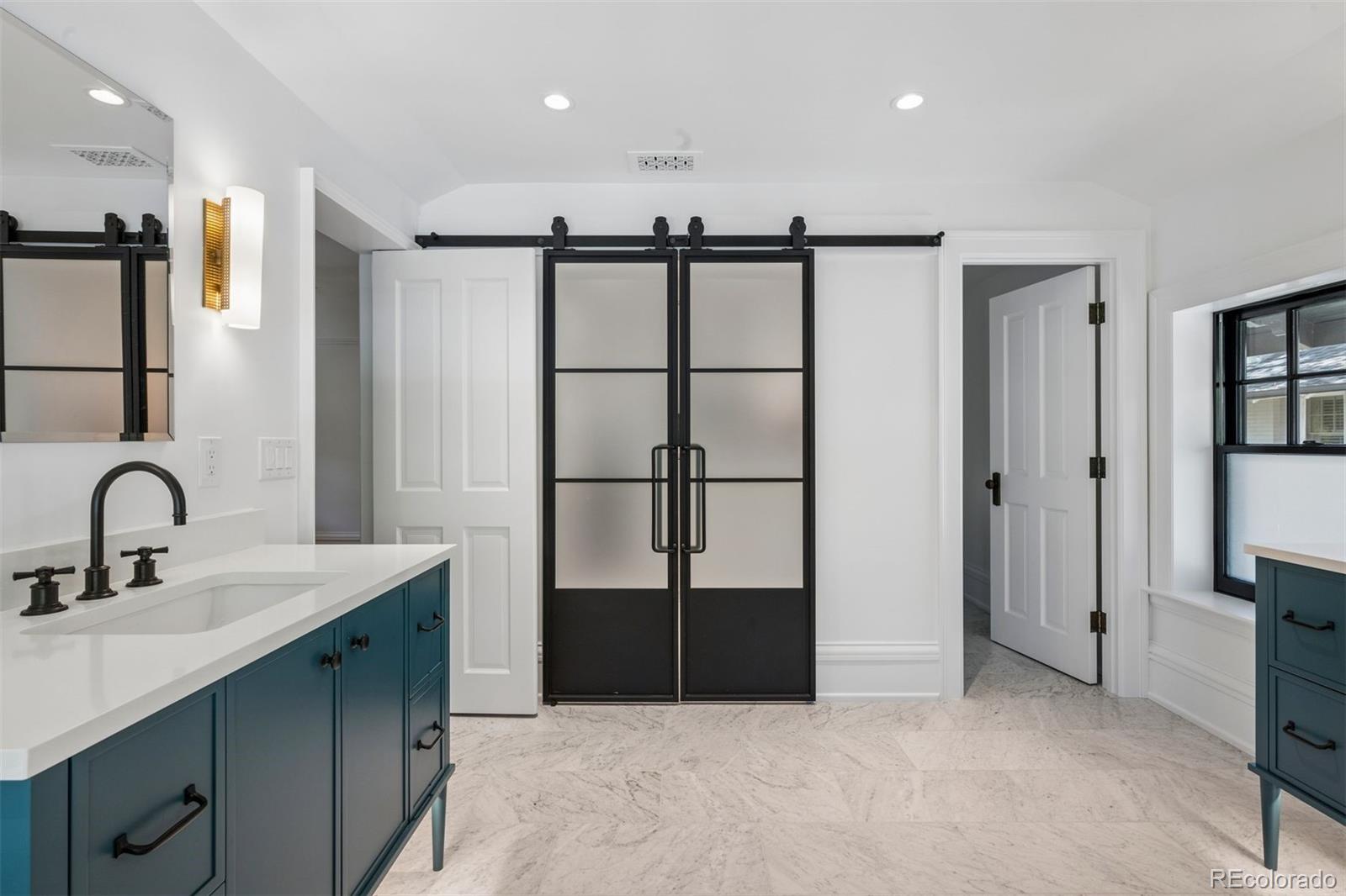 MLS Image #17 for 164 n lafayette street,denver, Colorado