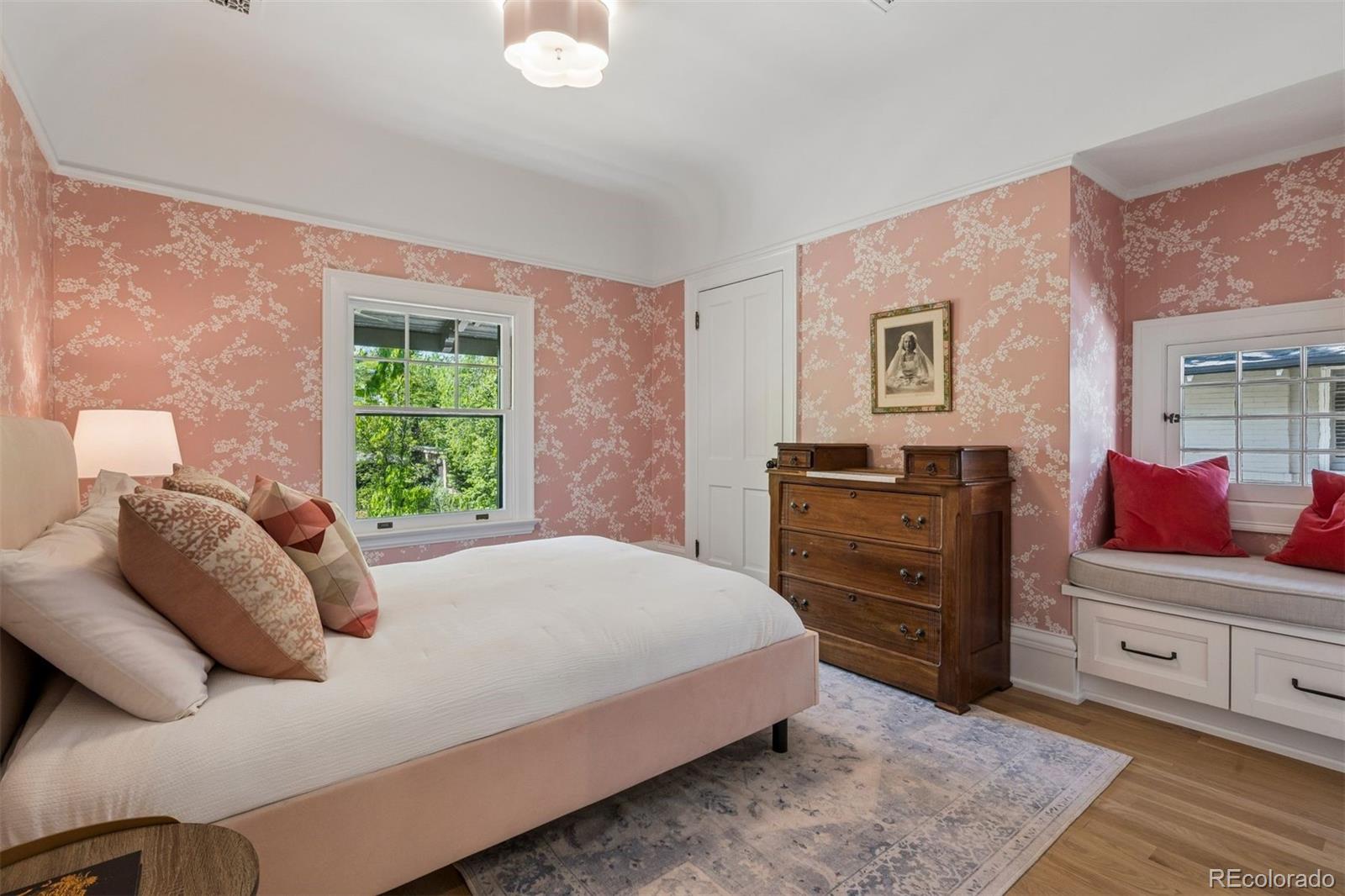 MLS Image #19 for 164 n lafayette street,denver, Colorado