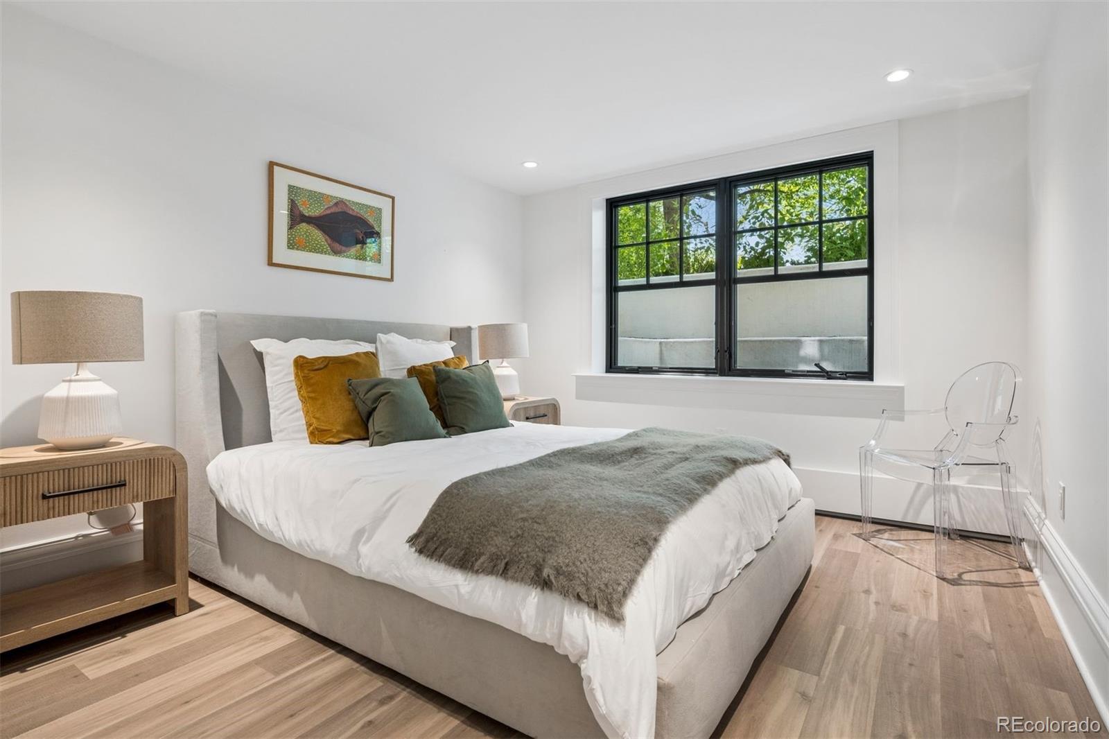 MLS Image #24 for 164 n lafayette street,denver, Colorado