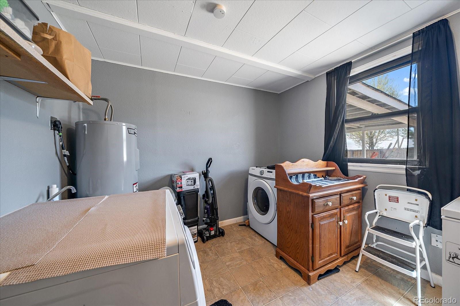 MLS Image #14 for 328 e union avenue,la salle, Colorado
