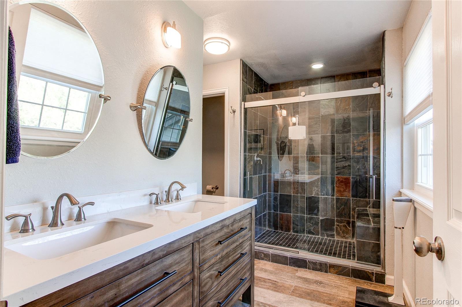 MLS Image #11 for 2152 s victor street b,aurora, Colorado