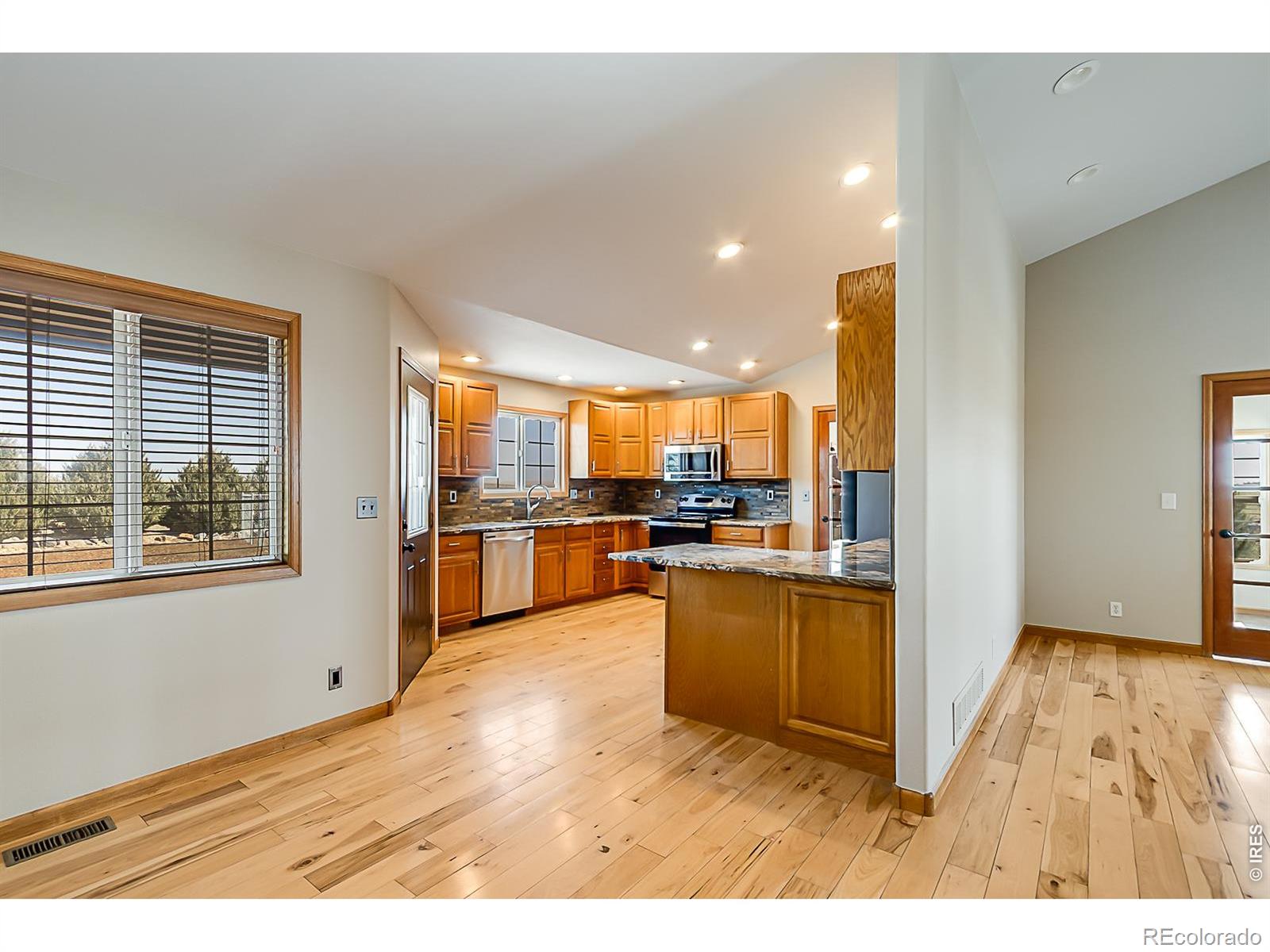 MLS Image #8 for 29720  county road 78 ,eaton, Colorado