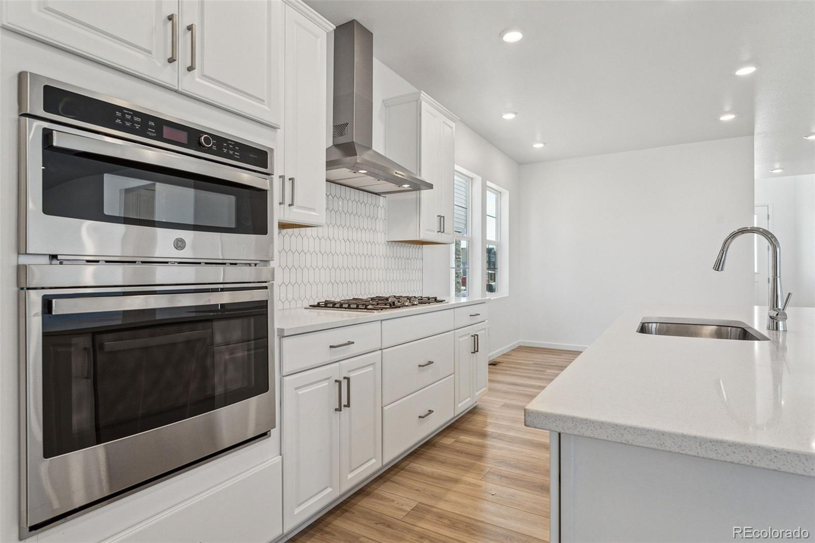 MLS Image #20 for 16938 w 92nd drive,arvada, Colorado