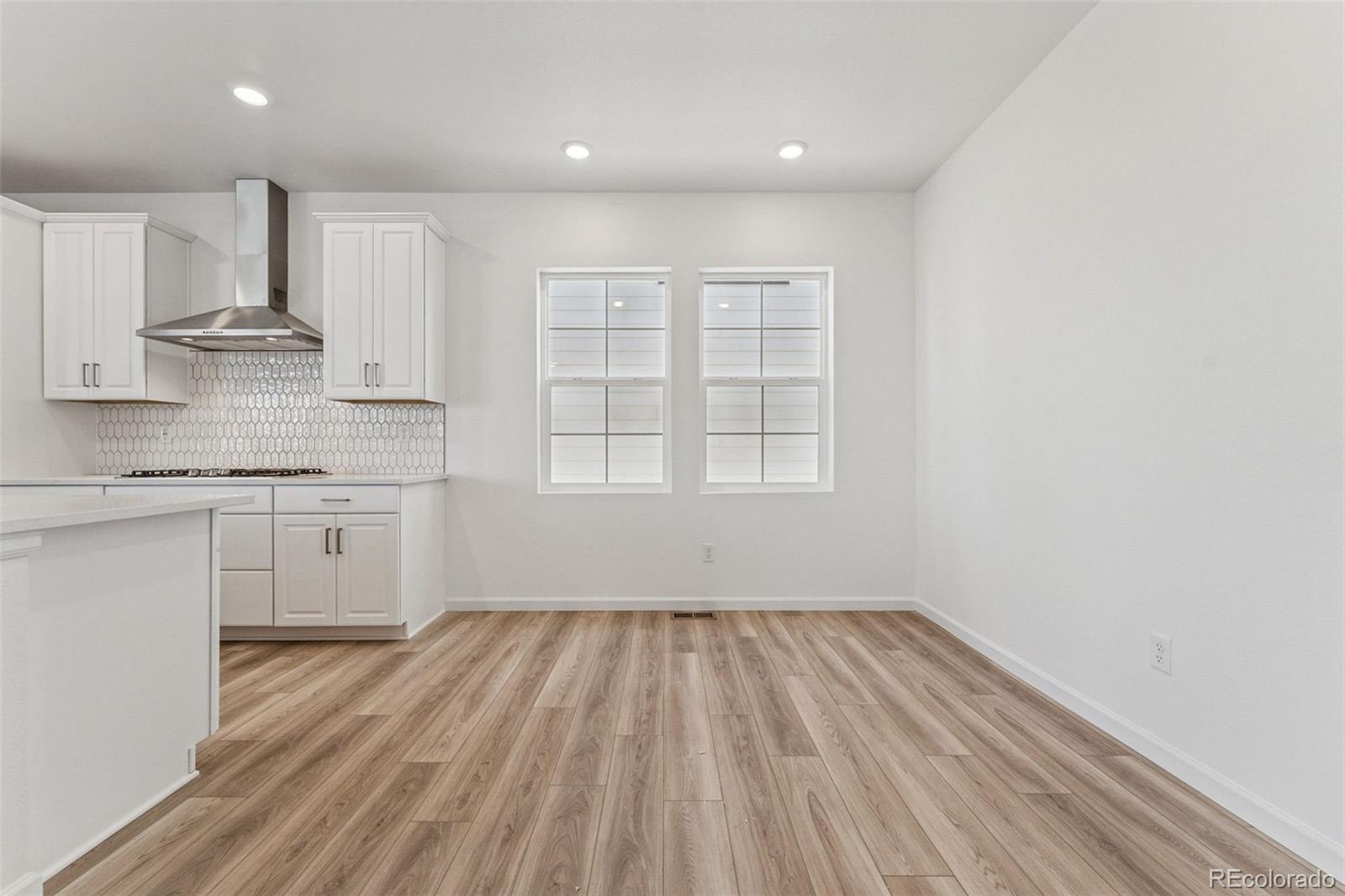 MLS Image #22 for 16938 w 92nd drive,arvada, Colorado