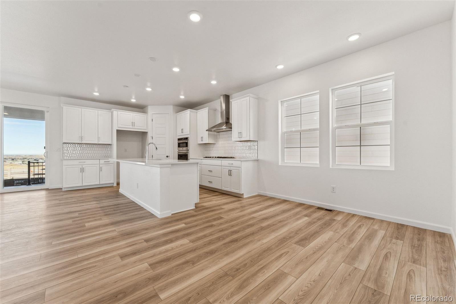 MLS Image #23 for 16938 w 92nd drive,arvada, Colorado