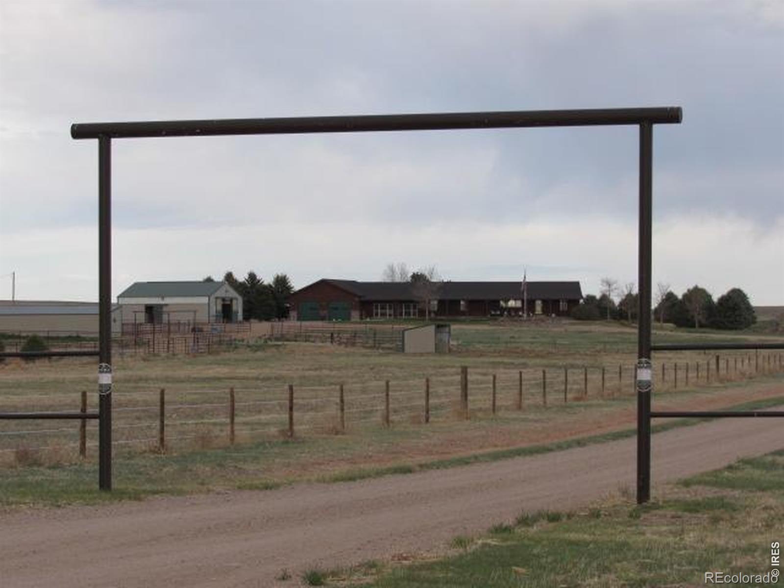 MLS Image #3 for 23252  county road 14 ,weldona, Colorado