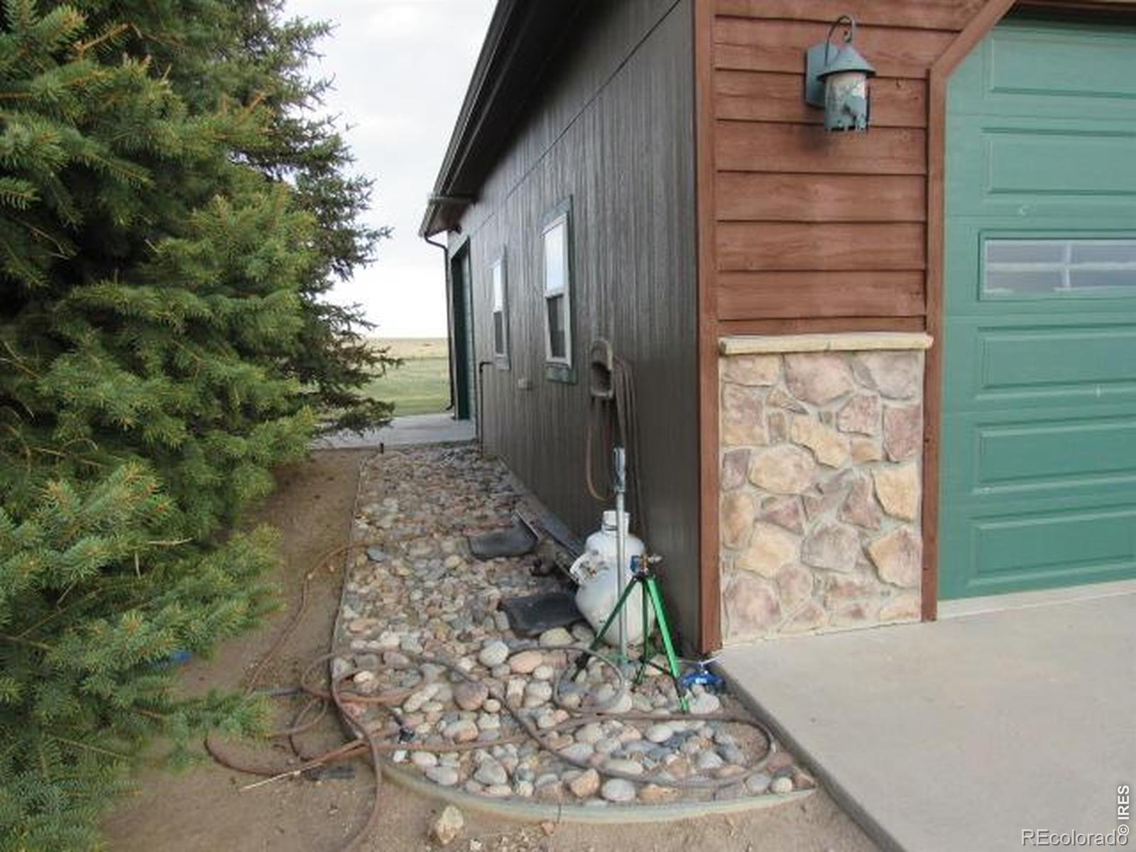 MLS Image #4 for 23252  county road 14 ,weldona, Colorado