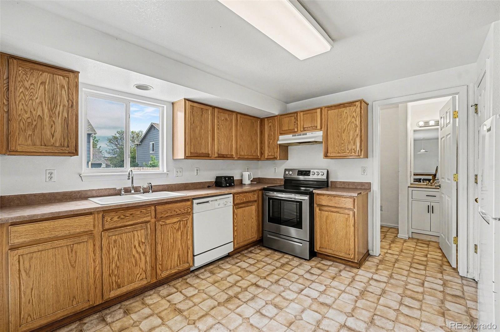 MLS Image #5 for 10647 e 112th way,commerce city, Colorado